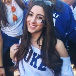 Meet your Posher, Caro